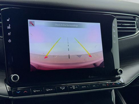 Used 2023 Jeep Wagoneer L Series II image 10