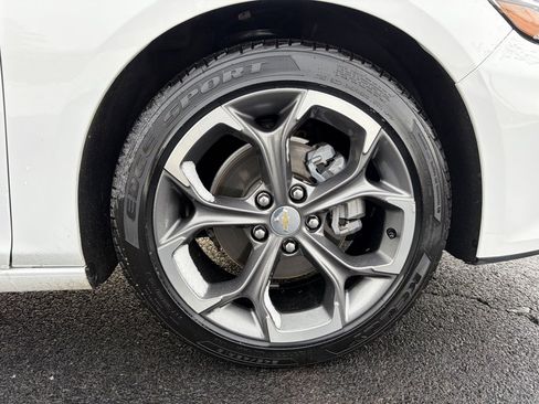 Used 2024 Chevrolet Malibu LT image 27