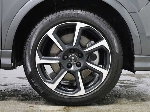 Certified 2025 Audi Q3 2.0T Premium Plus w/ Premium Plus Package image 12