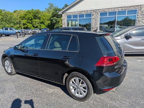 Used 2015 Volkswagen Golf S FWD image 4