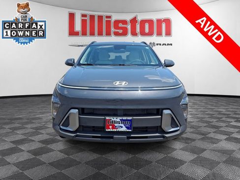 Used 2024 Hyundai Kona SEL AWD/4WD image 2