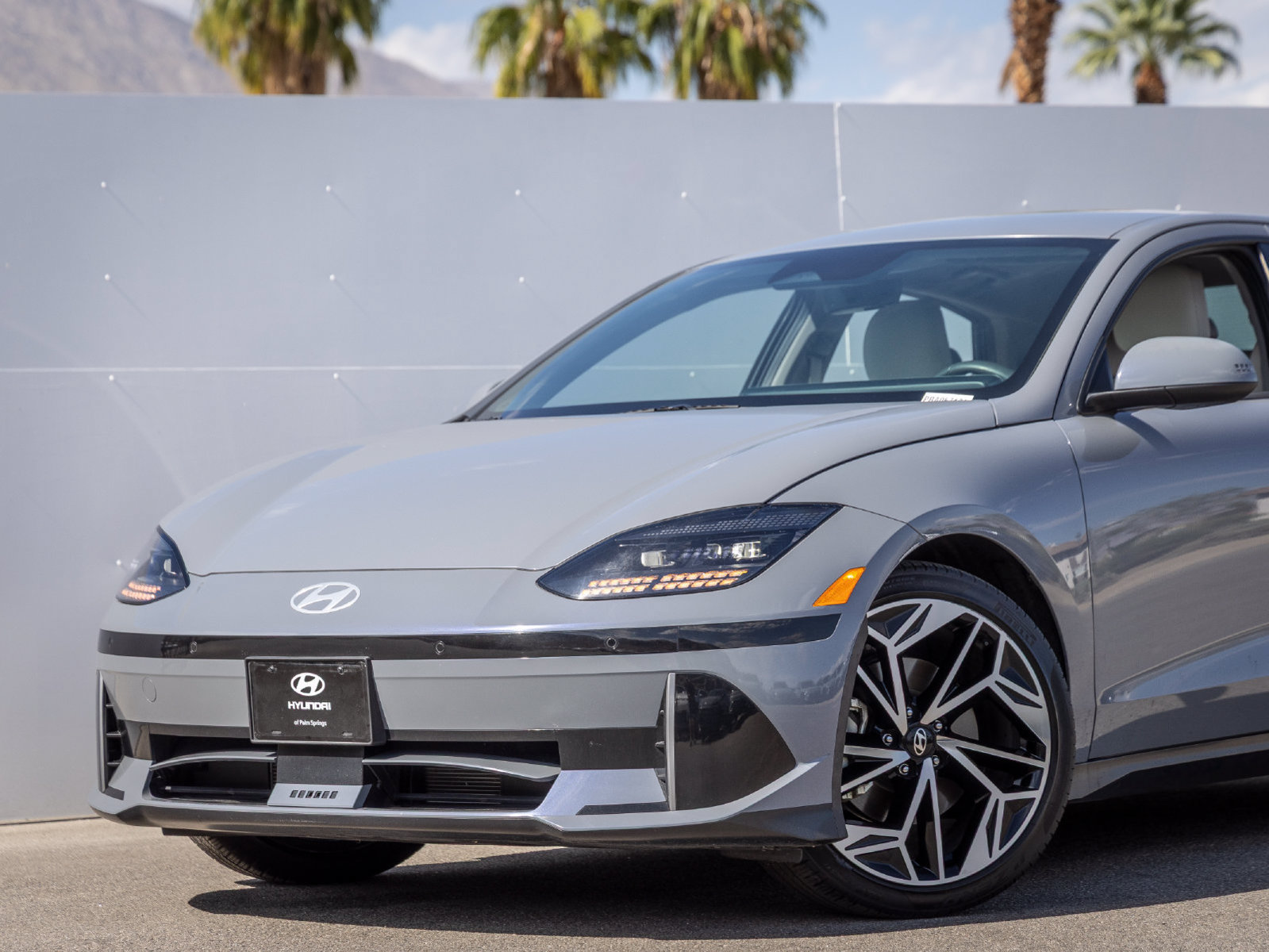 Used 2024 Hyundai Ioniq 6 SEL RWD image 2