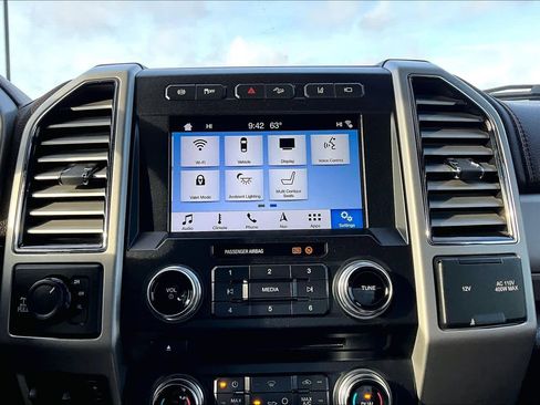 Used 2018 Ford F250 King Ranch w/ King Ranch Ultimate Package image 36