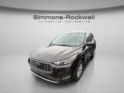 Used 2023 Ford Escape Active image 42