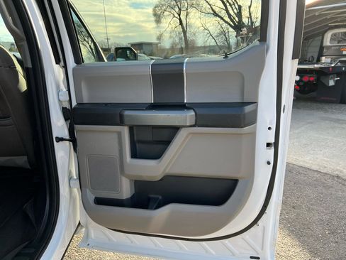 Used 2019 Ford F150 XLT AWD/4WD image 18