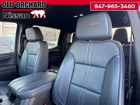Used 2023 Chevrolet Silverado 1500 High Country AWD/4WD image 16