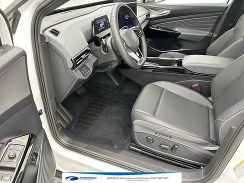 Used 2024 Volkswagen ID.4 Pro S AWD/4WD image 11
