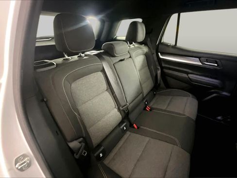 Used 2026 GMC Terrain Elevation w/ Black Edition FWD image 19