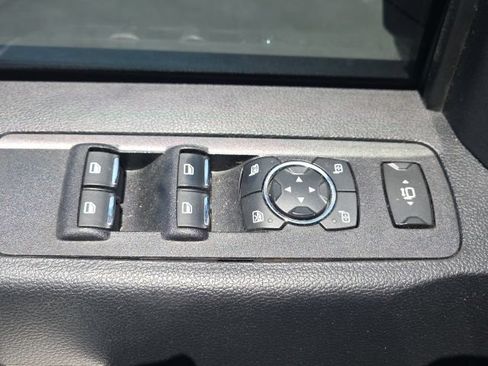Used 2020 Ford F450 Lariat w/ Lariat Ultimate Package AWD/4WD image 22