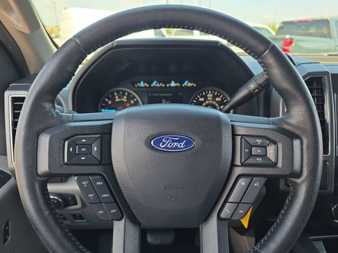 Used 2020 Ford F150 XLT w/ Equipment Group 302A Luxury AWD/4WD image 19