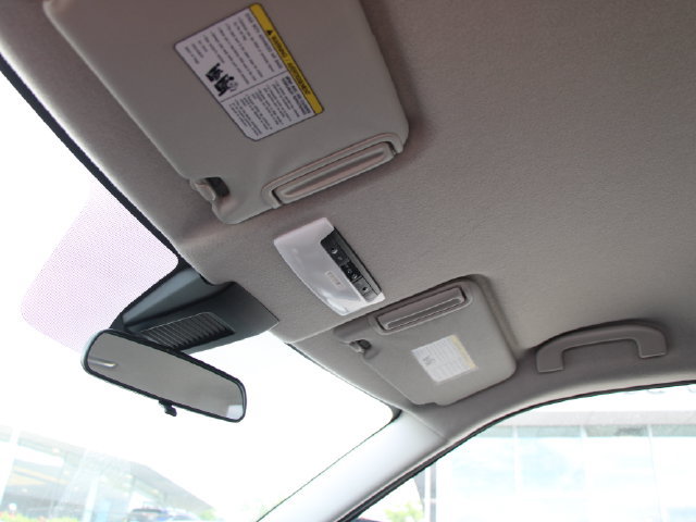Certified 2025 Nissan Kicks Play S FWD image 17