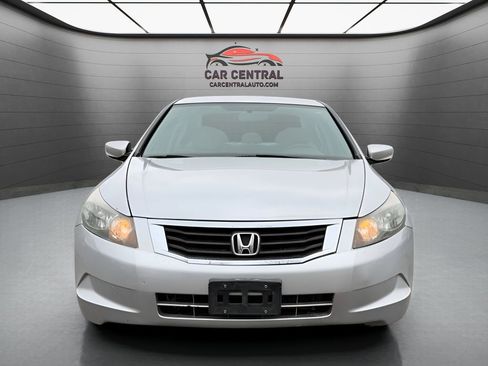 Used 2010 Honda Accord LX-P image 8