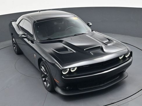 Used 2021 Dodge Challenger R/T Scat Pack image 32