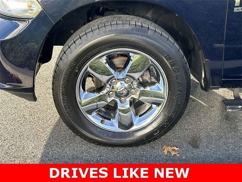 Certified 2019 RAM 1500 Express w/ Express Value Package image 10