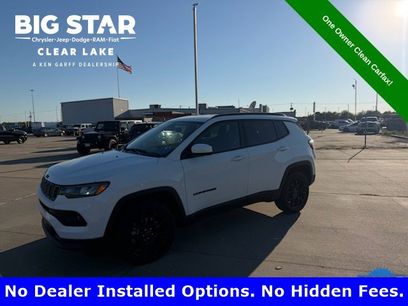 Used 2025 Jeep Compass Latitude w/ Convenience Group