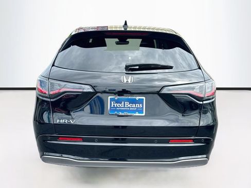 Used 2024 Honda HR-V EX-L image 7