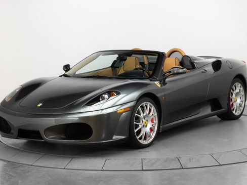 Certified 2005 Ferrari F430 Spider RWD image 4