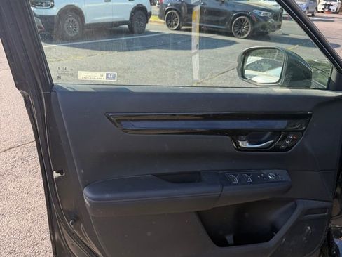 Used 2026 Honda CR-V EX-L image 13