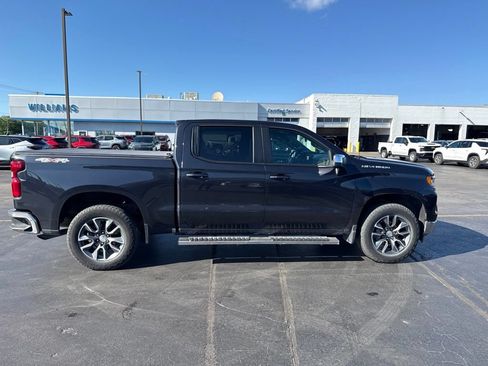 Used 2024 Chevrolet Silverado 1500 LT AWD/4WD image 15