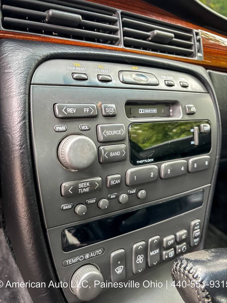 Used 1998 Cadillac Eldorado FWD image 16