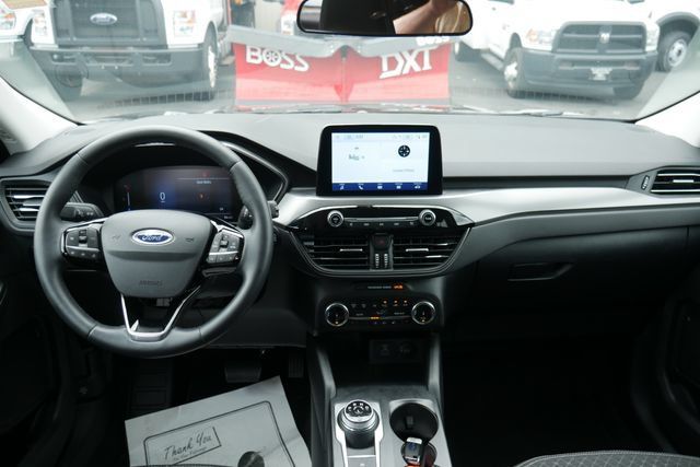 Used 2023 Ford Escape Active AWD/4WD image 5
