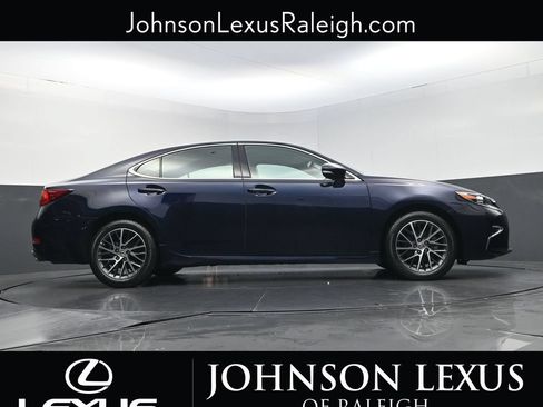 Used 2018 Lexus ES 350 w/ Luxury Package w/Wood Trim FWD image 21