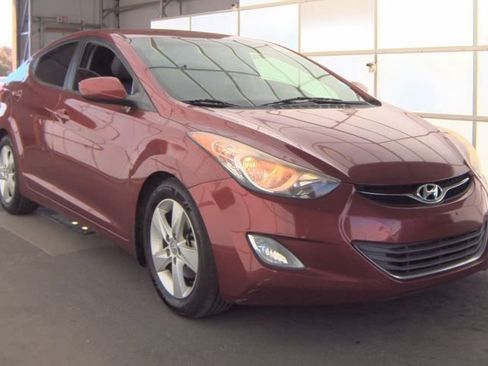 Used 2013 Hyundai Elantra GLS w/ Preferred Pkg FWD image 1