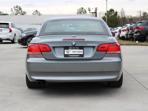 Used 2008 BMW 328i Convertible image 10