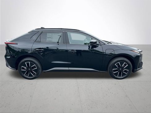 New 2026 Toyota bZ FWD image 6