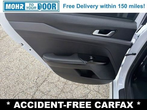 Used 2022 Kia K5 LXS FWD image 31