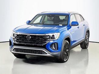 New 2026 Volkswagen Atlas Cross Sport SE AWD/4WD video 3