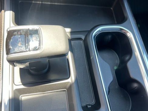 New 2026 Chevrolet Silverado 1500 LT w/ Z71 Off-Road Package AWD/4WD image 16