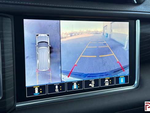 Used 2021 GMC Yukon Denali image 25