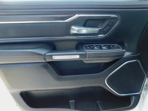 Used 2024 RAM 1500 Laramie image 25