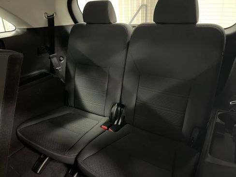 Used 2018 Kia Sorento AWD image 23
