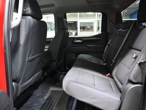 New 2026 GMC Sierra 1500 Elevation image 14