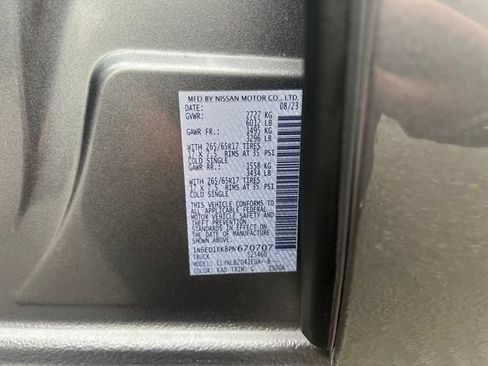 Used 2023 Nissan Frontier SV w/ Tow Package image 17