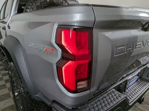 New 2026 Chevrolet Colorado ZR2 AWD/4WD image 13