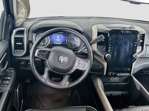 Used 2024 RAM 2500 Laramie AWD/4WD image 17