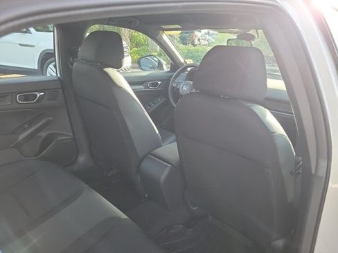 Used 2025 Honda Civic Sport image 8