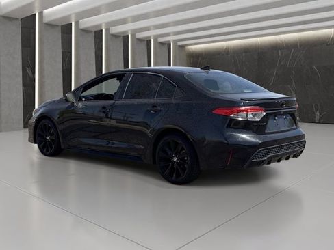 Used 2022 Toyota Corolla SE w/ Carpet Mat Package (TMS) FWD image 4