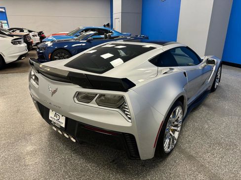 Used 2016 Chevrolet Corvette Z06 w/ 3LZ Preferred Equipment Group RWD image 37