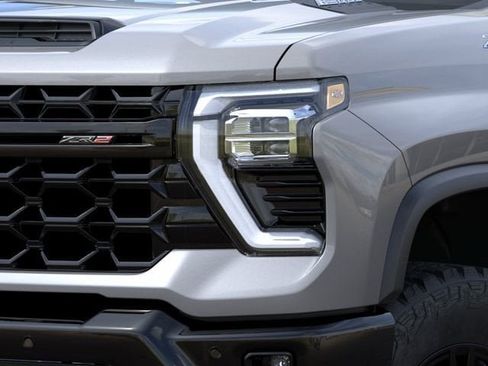 New 2026 Chevrolet Silverado 2500 ZR2 w/ LPO, Dark Essentials Package AWD/4WD image 10