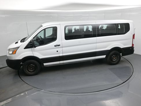Certified 2019 Ford Transit 350 XLT RWD image 44