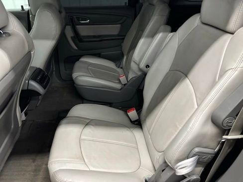 Used 2016 GMC Acadia SLT FWD image 12