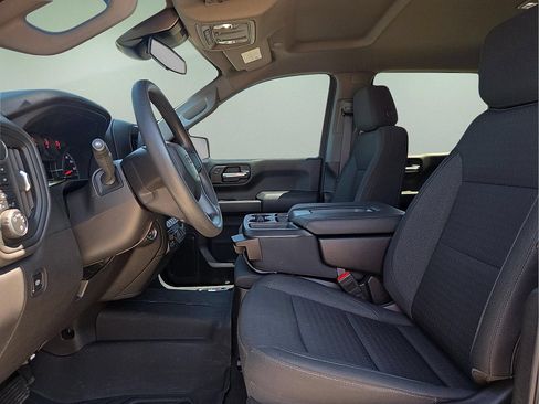 Used 2025 Chevrolet Silverado 1500 Custom Trail Boss AWD/4WD image 14
