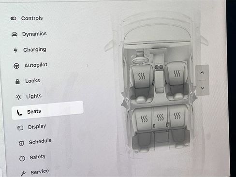 Used 2023 Tesla Model Y Long Range image 19