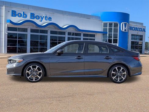 Used 2025 Honda Civic Sport image 6