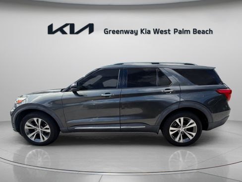 Used 2020 Ford Explorer Platinum w/ Premium Technology Package AWD/4WD image 4