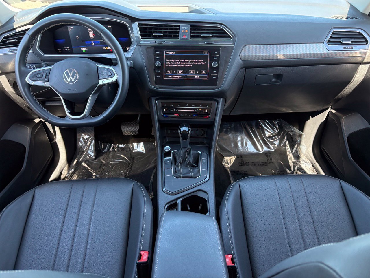 Used 2023 Volkswagen Tiguan SE FWD image 14